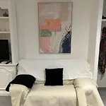 بيت للعطل Des Hirondelles Saint-Hilaire-des-Loges