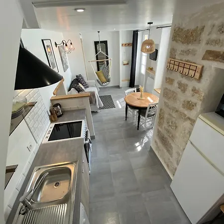 بيت للعطل Des Hirondelles Saint-Hilaire-des-Loges