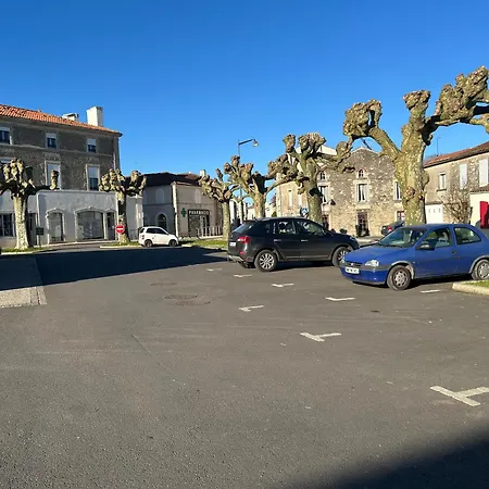 Des Hirondelles, La Maison Des Retrouvailles A 15 Minutes Du Marais Poitevin * Saint-Hilaire-des-Loges