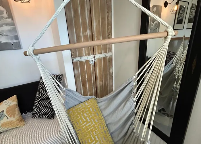 Dom wakacyjny Des Hirondelles Saint-Hilaire-des-Loges