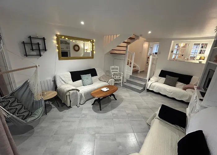 Dom wakacyjny Des Hirondelles *