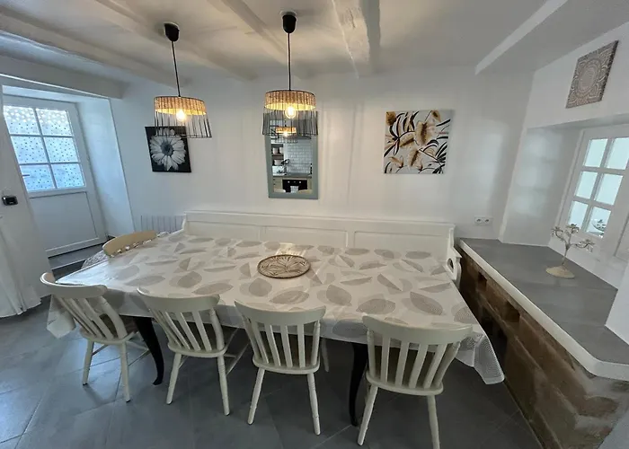 Des Hirondelles Dom wakacyjny Saint-Hilaire-des-Loges